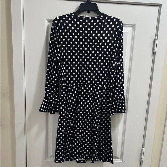 Kate spade dress sz large Polka Dot Black and White Dress - Picture 3 of 8